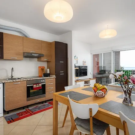 Apartment Ares 13 In Umag Am Meer